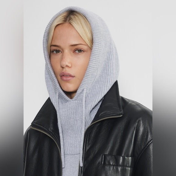 Aritzia Sunday Best Ribbed Hood! - Picture 3 of 7